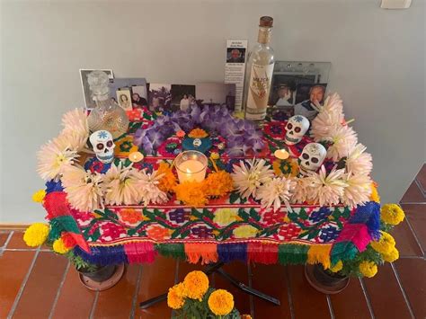 The Meaning Behind Six Objects on Día de los Muertos Altars